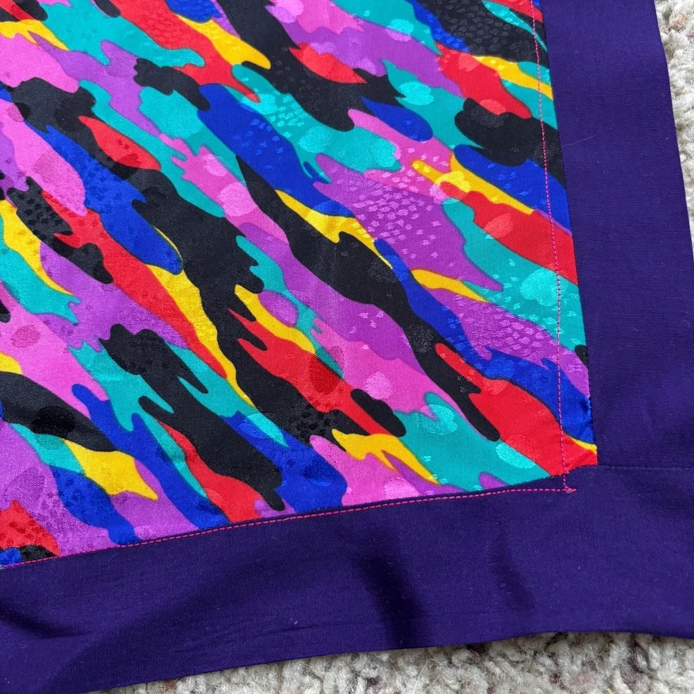 VTG Purple Colorful Abstract Camo Art‎ Damask Large Square Scarf Glamoratti